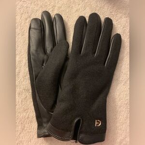 Cole Haan Black Leather and Knit Gloves